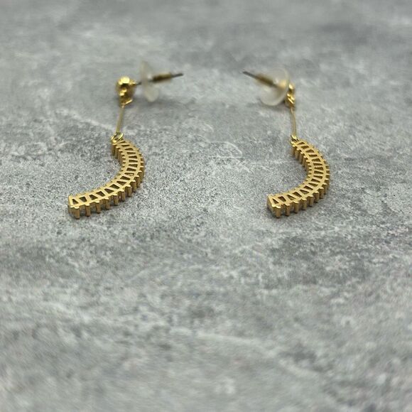 NWT Fashion Jewelry Stainless Steel Gold Drop Earrings Embellished Stones - Picture 8 of 12